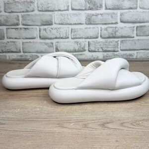 JW Anderson Padded Twist Leather Slide Sandals White